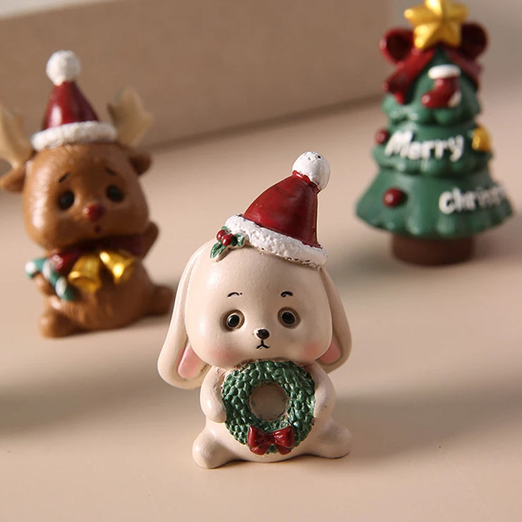 【MAX-22】Christmas Series Resin Animal Party Creative Mini Christma Tree Old Girl Kids Cute Gift Home Decoration Supplies Decor