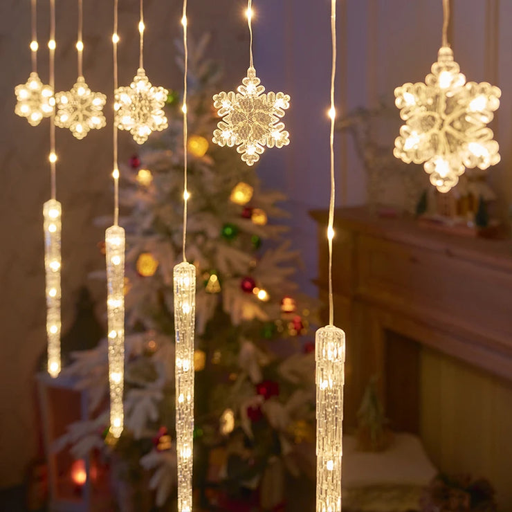 Christmas LED Curtain Lights, Boasting Snowflake & Icicle Patterns, Battery - Driven Fairy String Lights Suited for Home Party