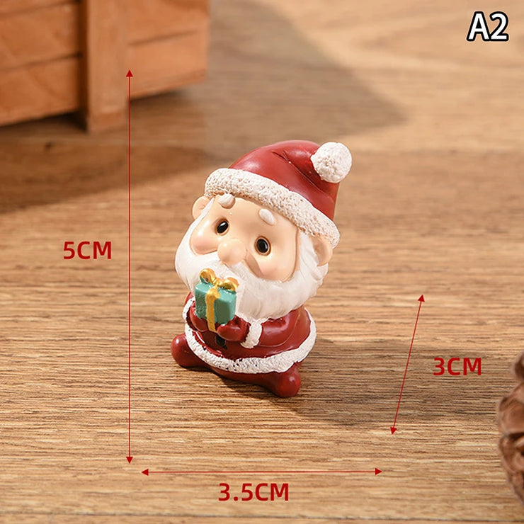 【MAX-22】Christmas Series Resin Animal Party Creative Mini Christma Tree Old Girl Kids Cute Gift Home Decoration Supplies Decor