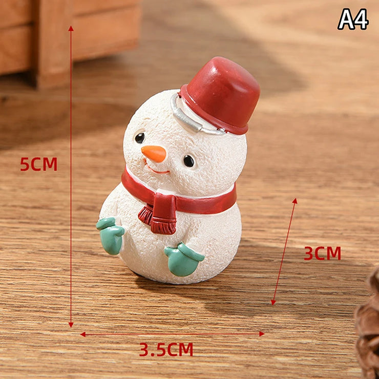 【MAX-22】Christmas Series Resin Animal Party Creative Mini Christma Tree Old Girl Kids Cute Gift Home Decoration Supplies Decor