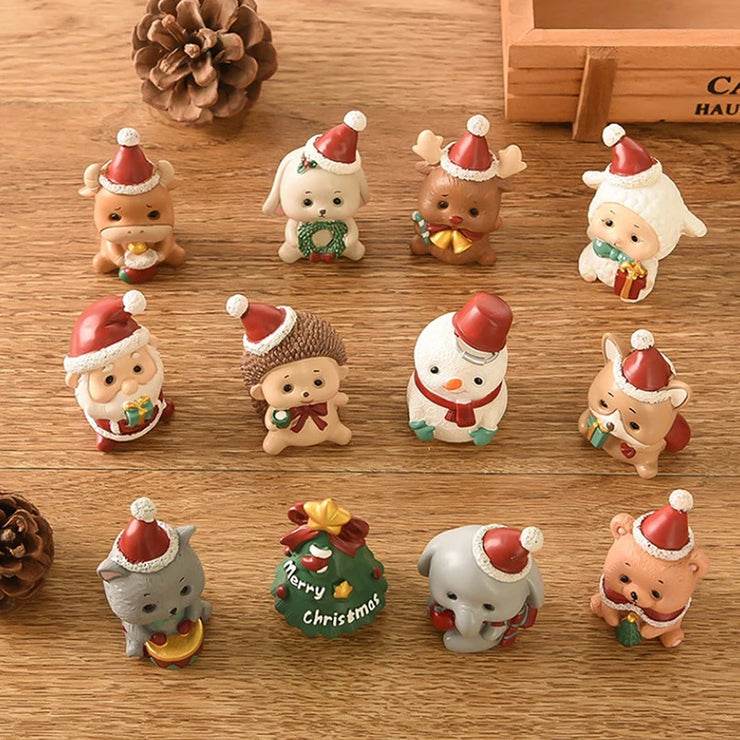 【MAX-22】Christmas Series Resin Animal Party Creative Mini Christma Tree Old Girl Kids Cute Gift Home Decoration Supplies Decor